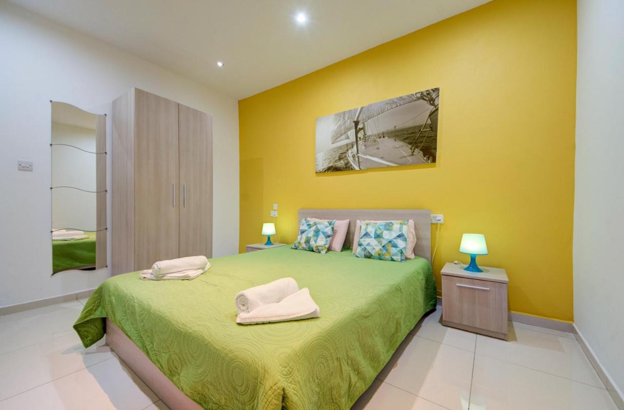 Sapphire Court 2 Bedroom Apartments By Shortletsmalta Sliema Exterior photo